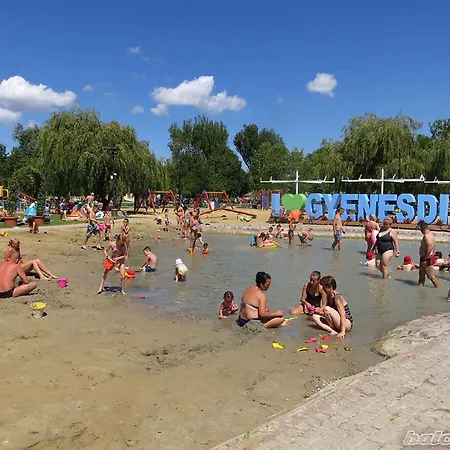 16 Lejlighed Gyenesdiás