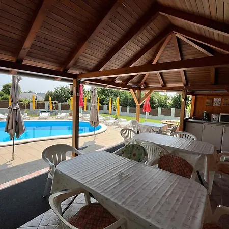 16 Appartement *