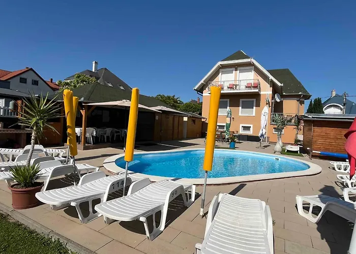 16 גיינסדיאס